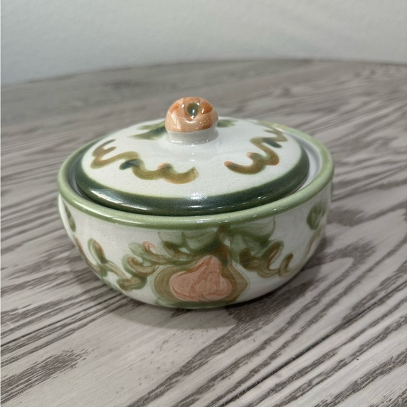 Louisville Stoneware Other - Louisville Stoneware 1 Qt Pear Harvest Round Lidded Casserole Dish